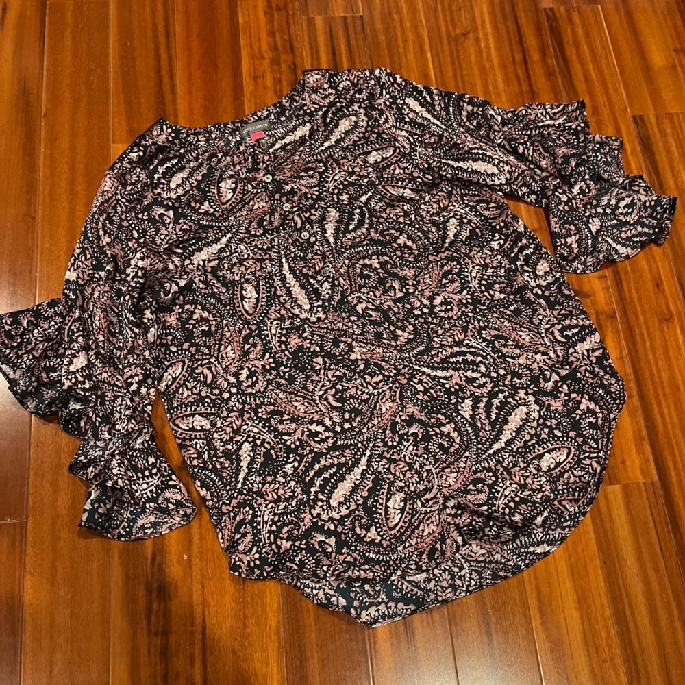 Vince Camuto Blouse Top Dark Mauve Purple Paisley Print Ruffle 3/4 Sleeve Size S